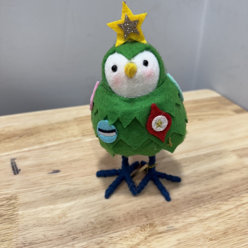 Target Spitz Wondershop 2020 "Yule" ‎ Felt Christmas Tree Bird Figurine Decor